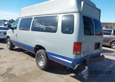 2003 Ford E-350 Super Duty Commercial/Recreational z USA, uszkodzony, nr VIN 1FTSS34L43HA61947